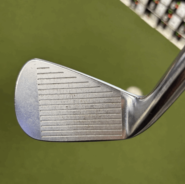 Trade in Taylormade P730 Iron  Set 3-PW RH Stiff Flex - Image 3