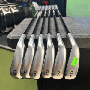 Trade In Mizuno JPX 925 Hot Metal HL 6-PW,GW Senior Flex